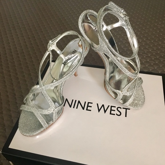 Nine West glitter heels 👠 - Picture 5 of 7